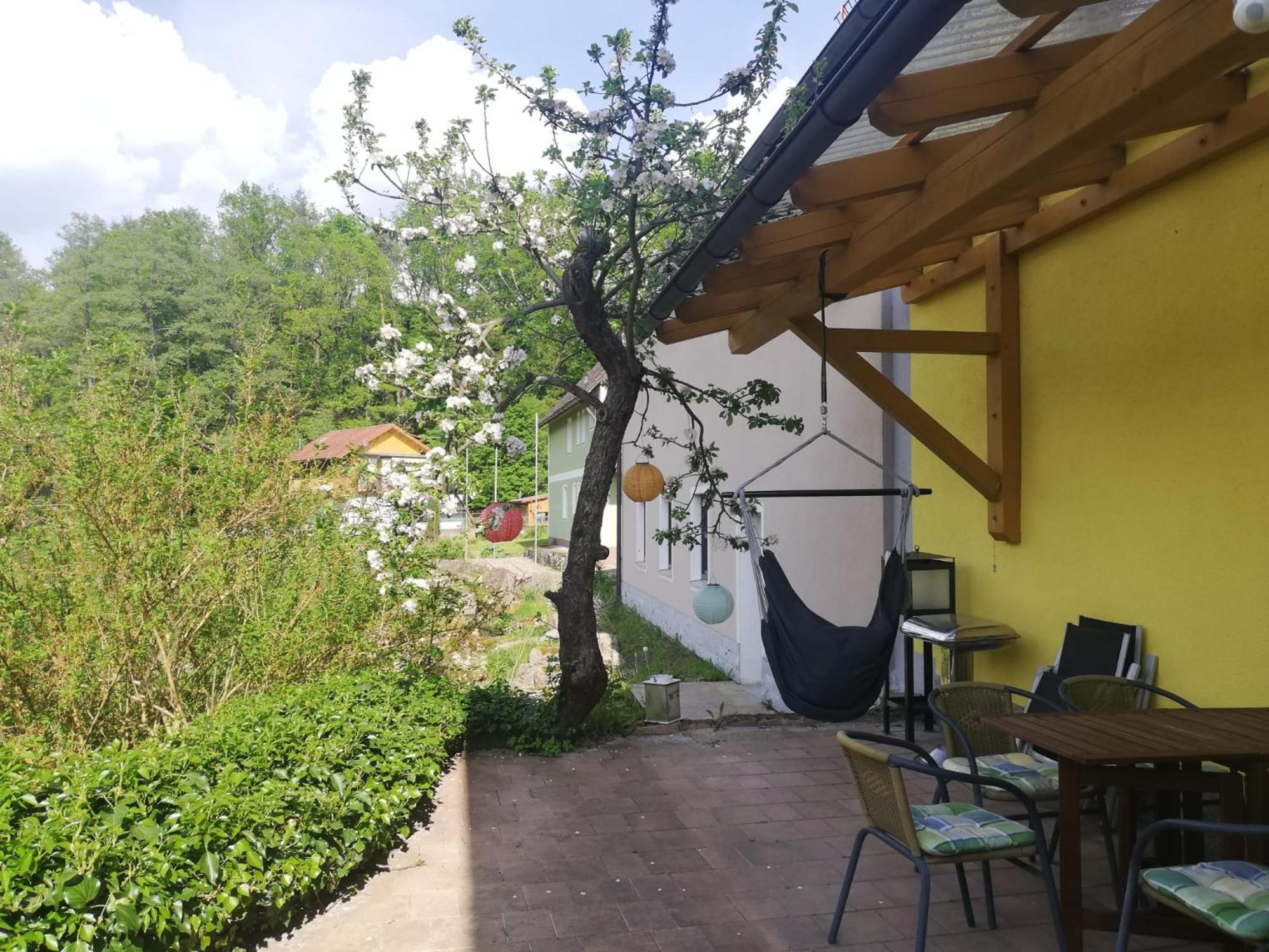 Ferienwohnung Und Sommerhaus Unter Der Burg Falkenberg  Buitenkant foto